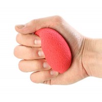 كرة تمرين اليد و الاصابع فوم حمراء 7.5 سم سهلة